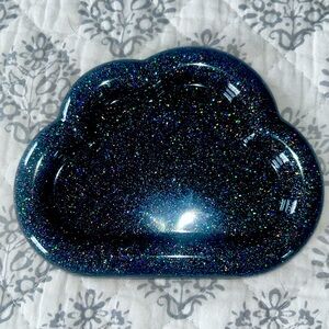 Custom epoxy and prismatic glitter cloud dish